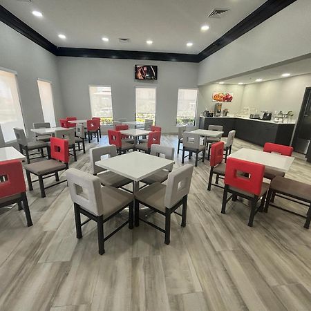 Quality Inn & Suites At Airport Blvd I-65 Mobile Eksteriør bilde