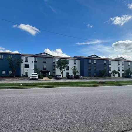 Quality Inn & Suites At Airport Blvd I-65 Mobile Eksteriør bilde
