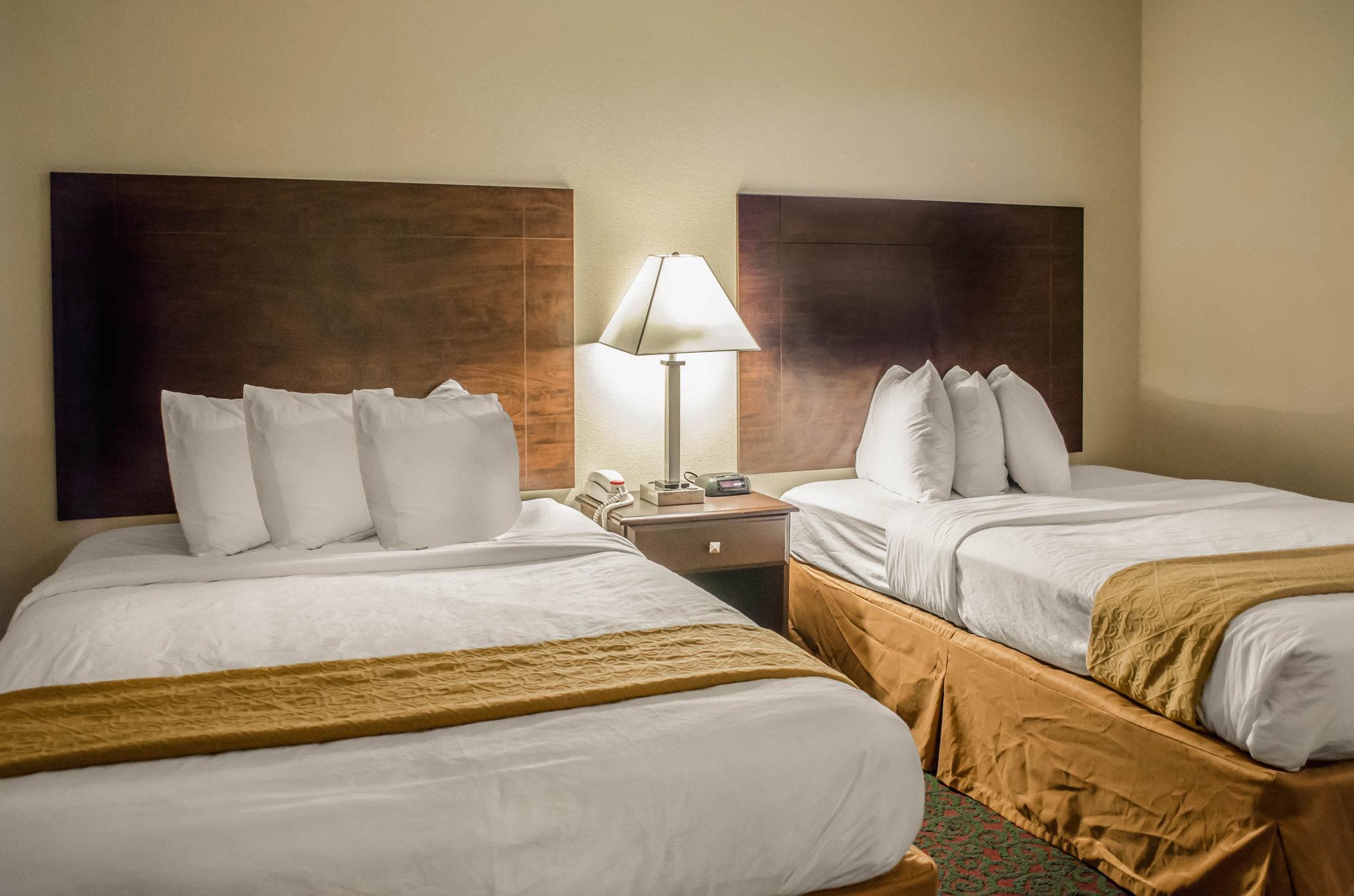 Quality Inn & Suites At Airport Blvd I-65 Mobile Eksteriør bilde