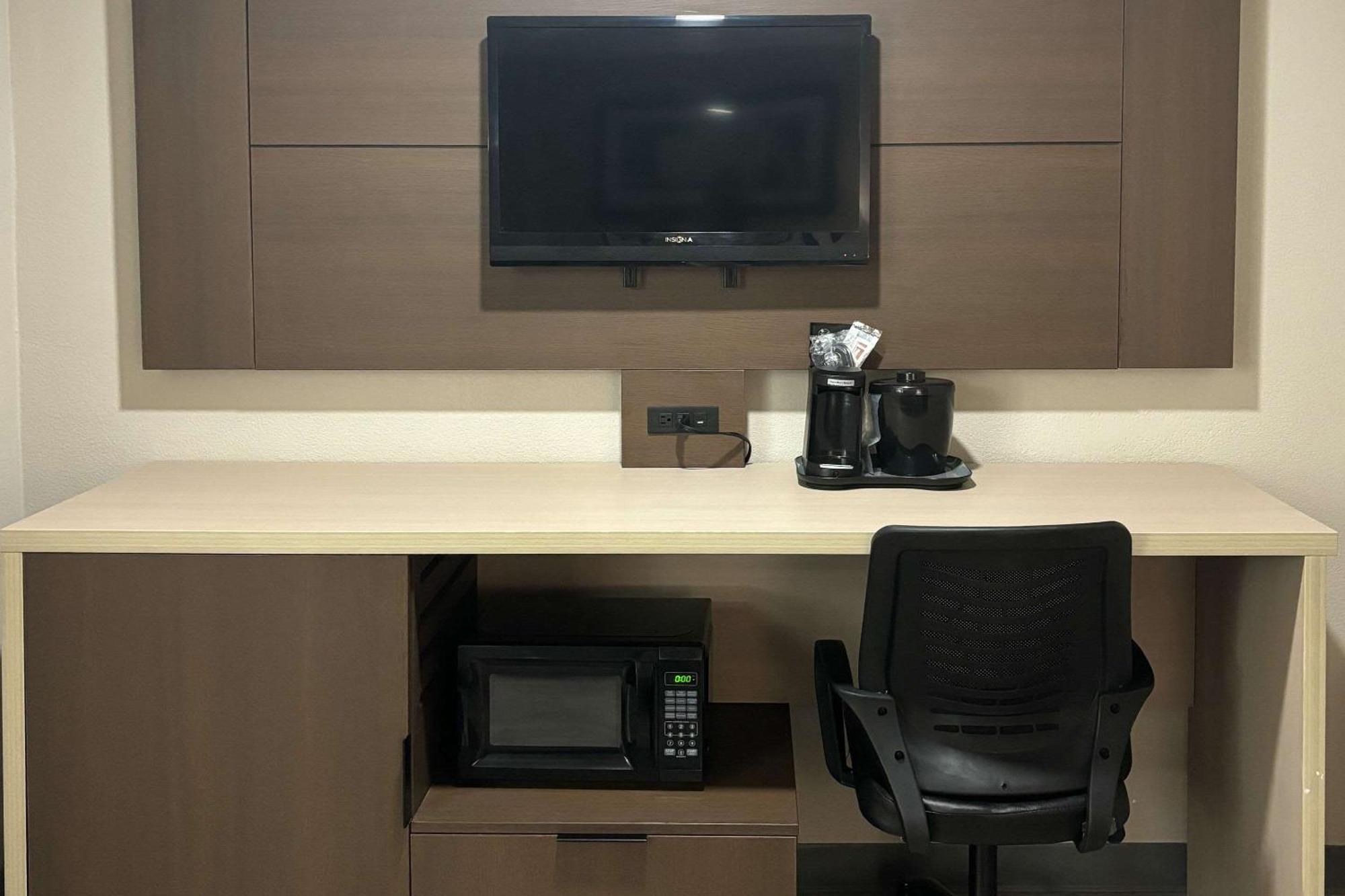 Quality Inn & Suites At Airport Blvd I-65 Mobile Eksteriør bilde